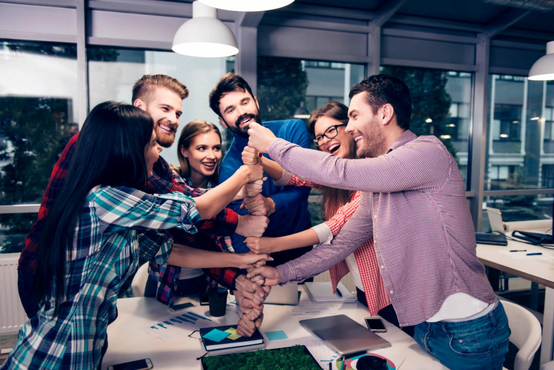 Μαθητές σε συνεργατική άσκηση