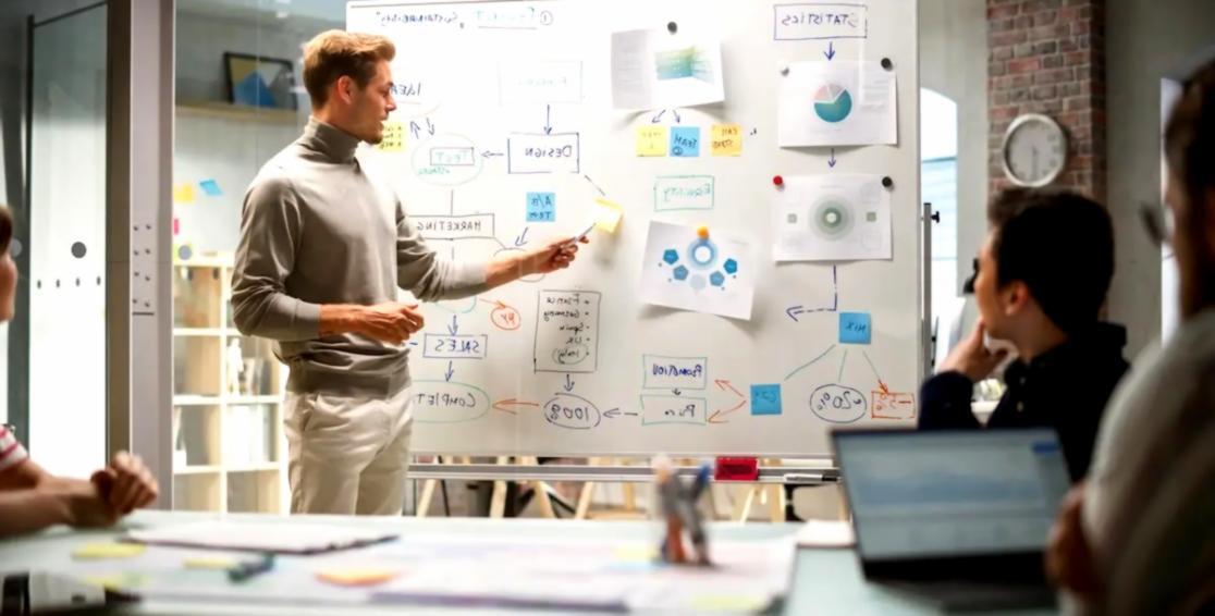 Συμμετέχοντας στο πρόγραμμα αξιολόγησης επιλογών με πραγματικά σενάρια